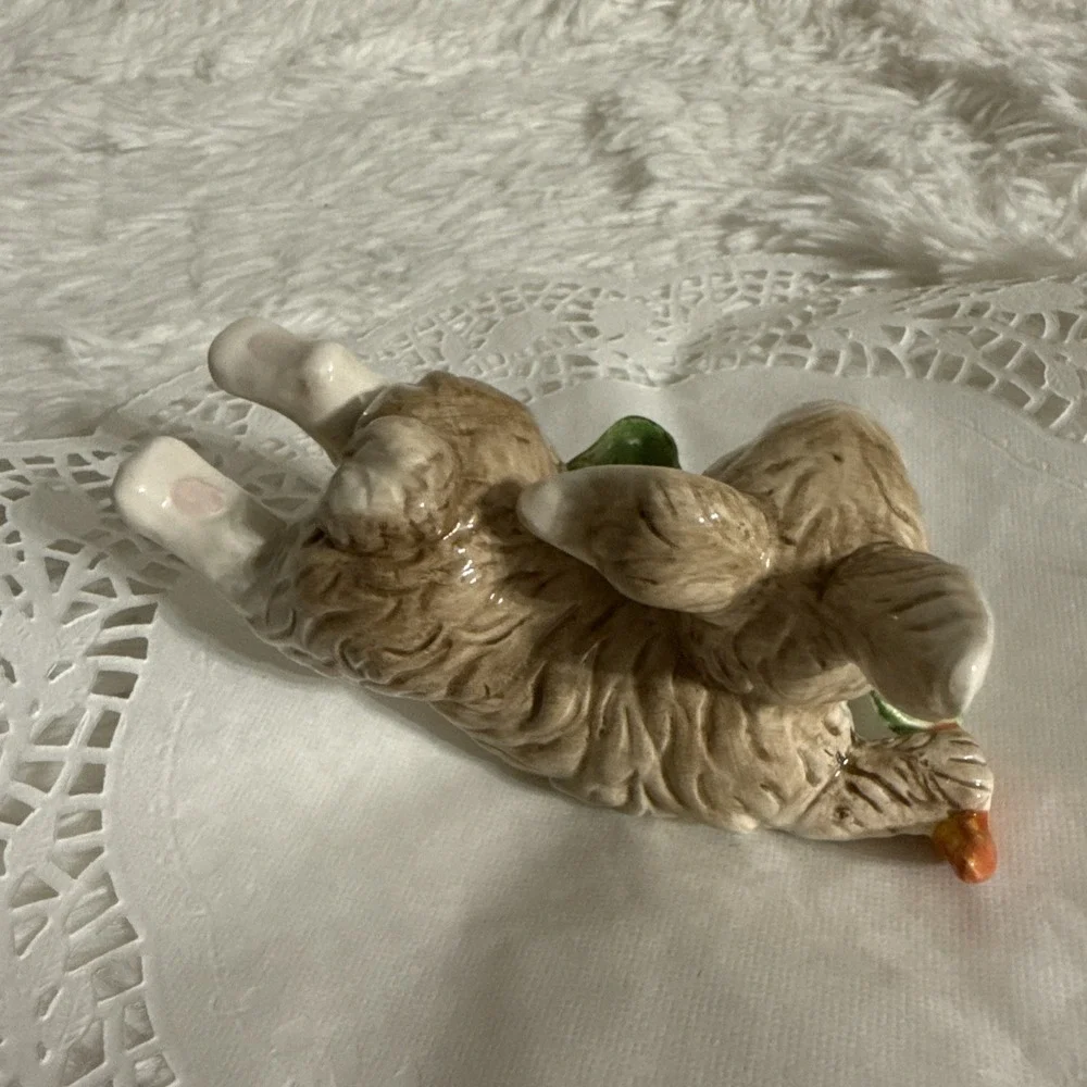 Vintage Kaldun & Bogle Country Rabbit Porcelain Bunny Figurine Retired 6